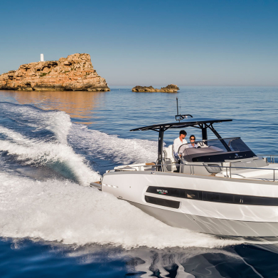 Invictus Yachts - Veneziana Yachting